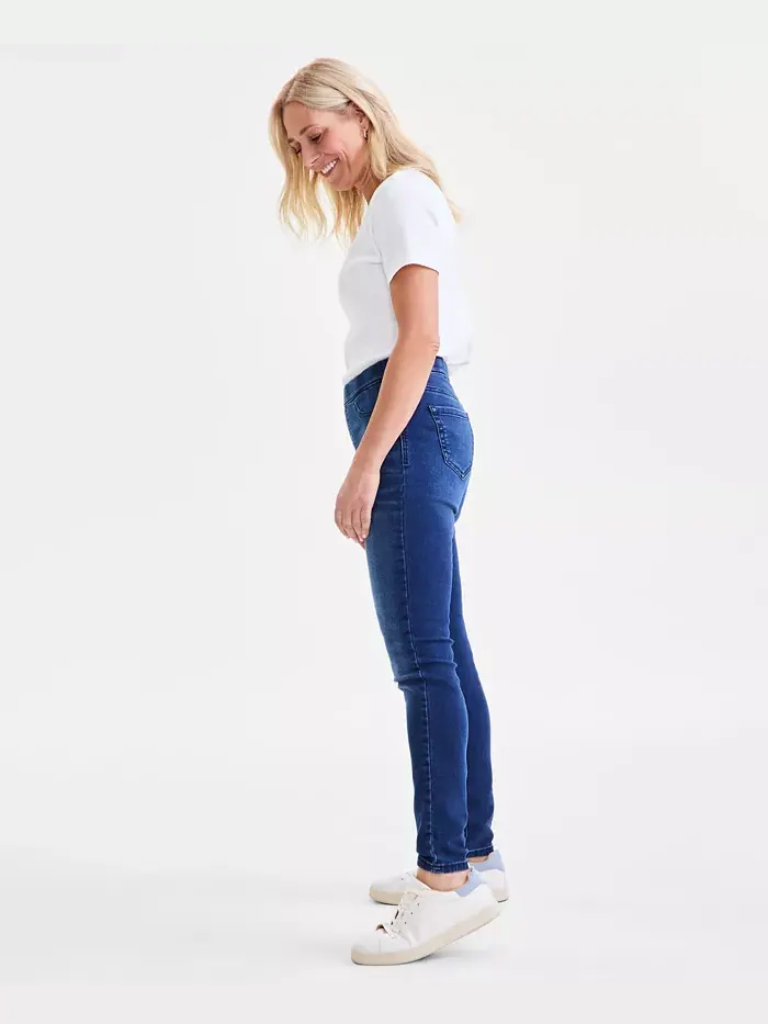 Женские джинсы-леггинсы средней посадки на резинке Style & Co — изображение 6 из 8
