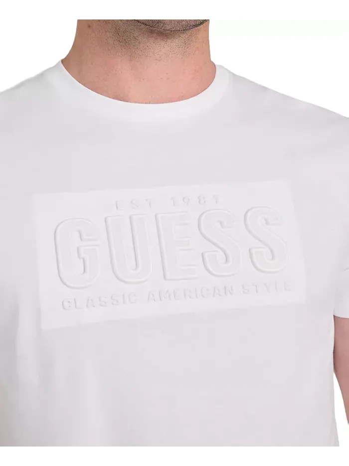 Мужская футболка с тисненым логотипом GUESS — изображение 4 из 4, белый
