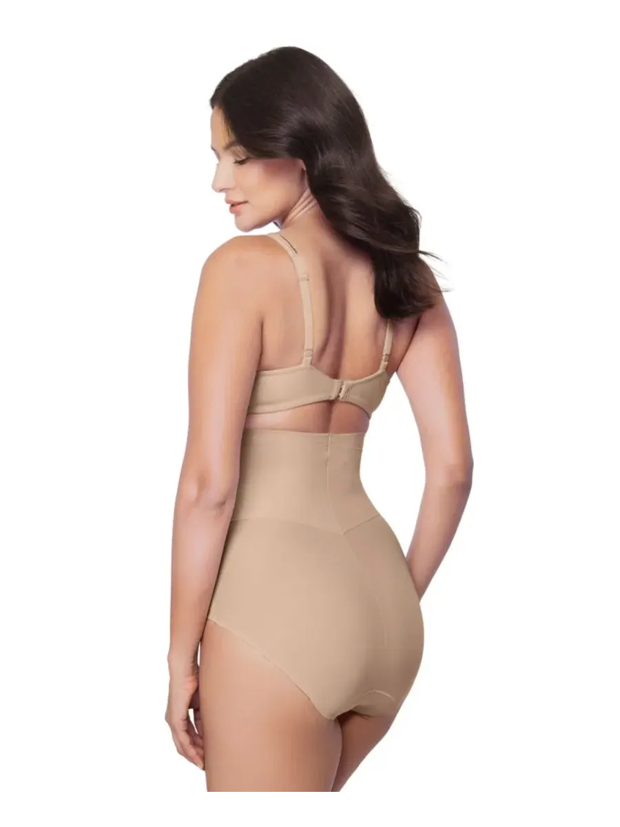 Женские корректирующие трусики с высокой талией Flex Ability 2575 Miraclesuit — изображение 3 из 4, бежевый