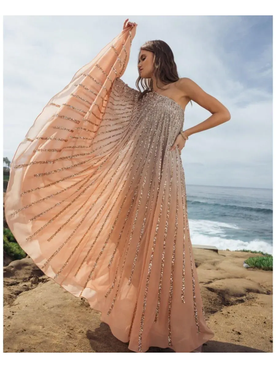 Платье-кафтан с пайетками и асимметричным вырезом, модель One Shoulder Ombre Sequin Mac Duggal — изображение 5 из 6