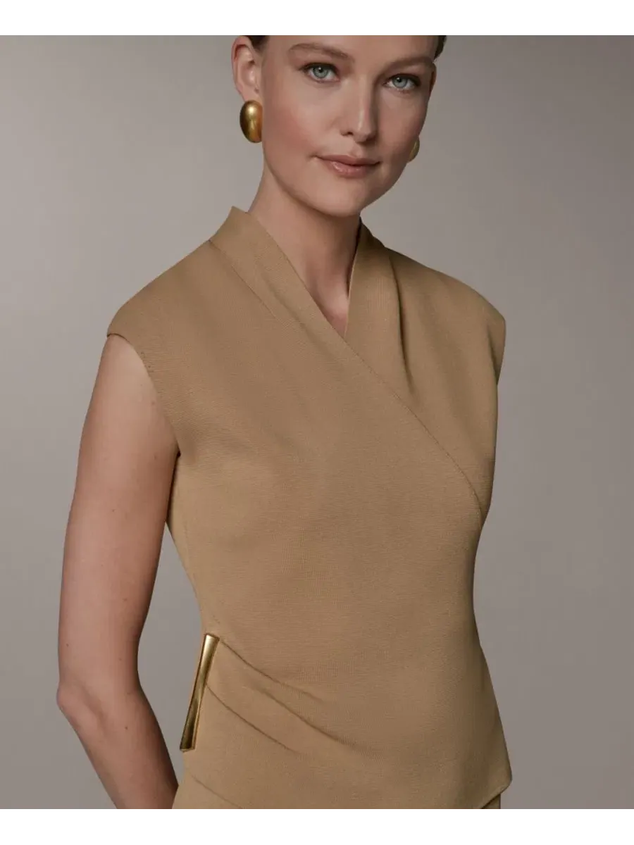Женский свитер без рукавов с V-образным вырезом Donna Karan New York — изображение 6 из 15, олененок