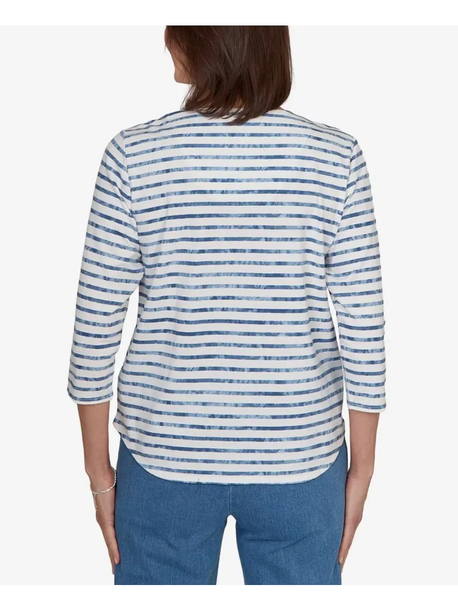Блуза с вышивкой и полосками Petite Medallion Embroidered Stripe Top Alfred Dunner — изображение 5 из 5, синий