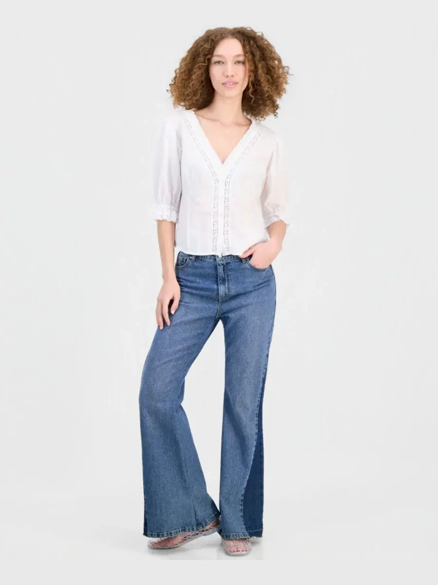 Блуза с оборками и кружевом, модель Ruffled-Neck Short-Sleeve Blouse And Now This — изображение 2 из 4, яркий белый