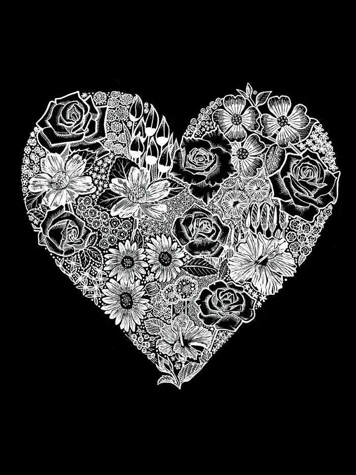 Женская футболка с короткими рукавами и надписью Word Art Heart Flowers LA Pop Art — изображение 3 из 3, черный