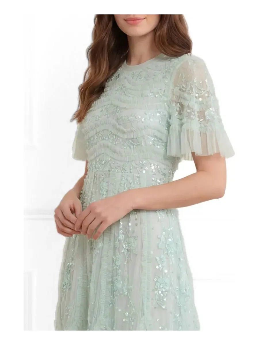 Платье макси Gianna Ruffle Short Sleeve Needle & Thread — изображение 3 из 4, серый