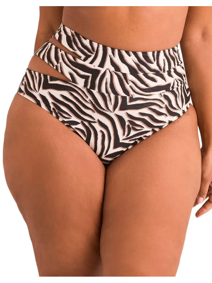 Купальник-бикини больших размеров Demi Swimwear Adore Me — изображение 1 из 3, бежевый