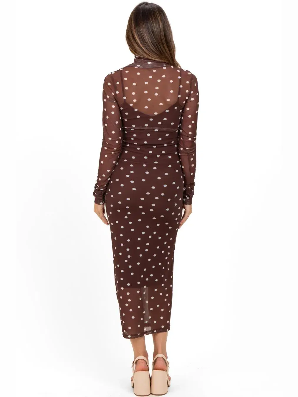 Платье миди с кружевной накладкой в горошек Mocha Polka Dot Mesh Overlay Pinkblush — изображение 3 из 3, коричневый