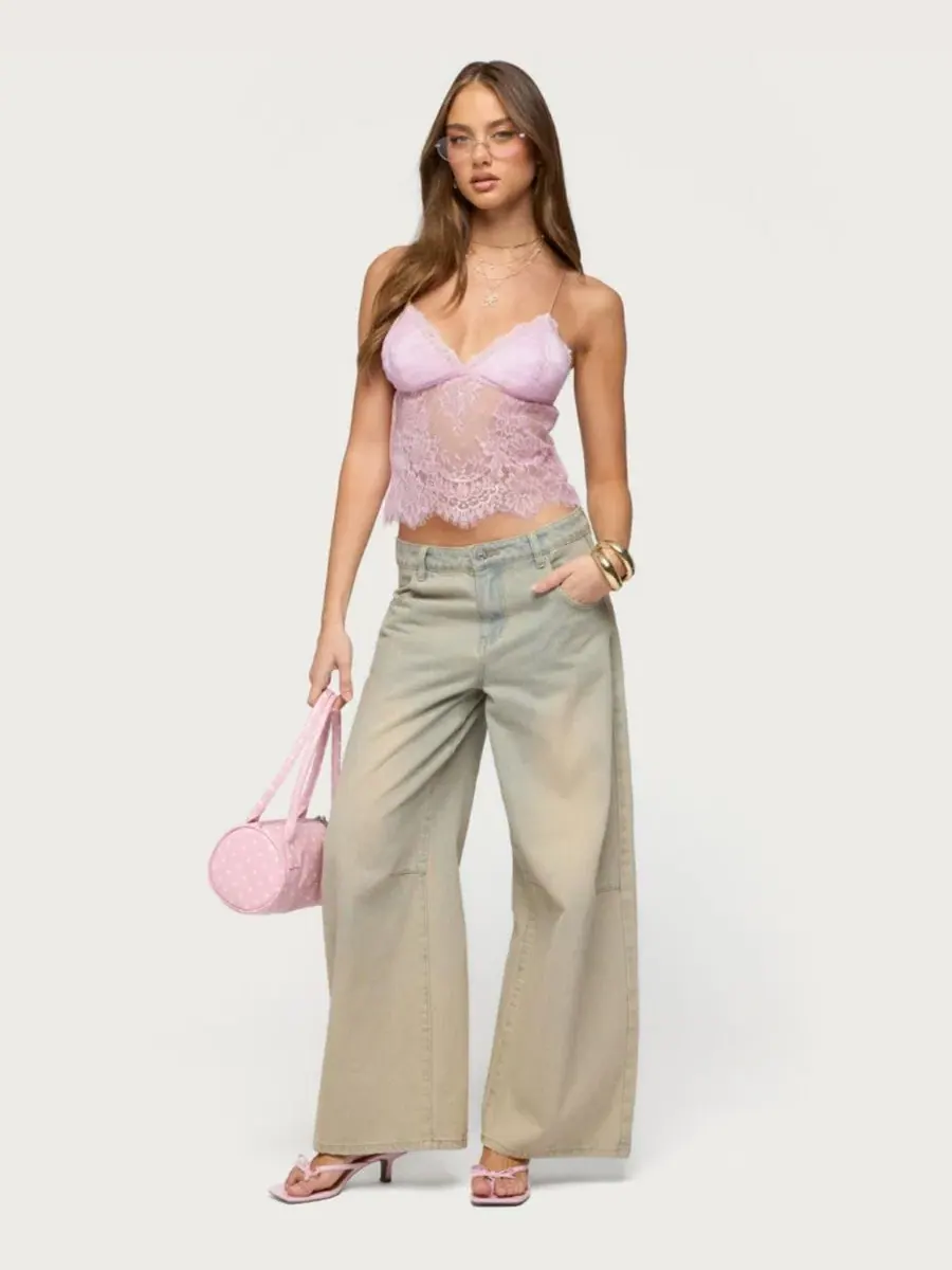 Топ без рукавов с V-образным вырезом Ottilie Lace and Satin Effect Edikted — изображение 5 из 5, розовый