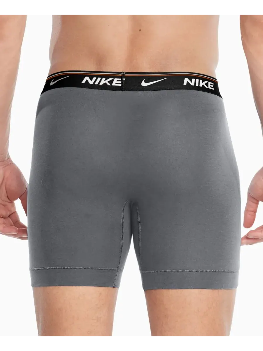 Nike Мужские боксеры Dri-FIT Ultra Comfort, комплект из 3 штук — изображение 4 из 4, серый