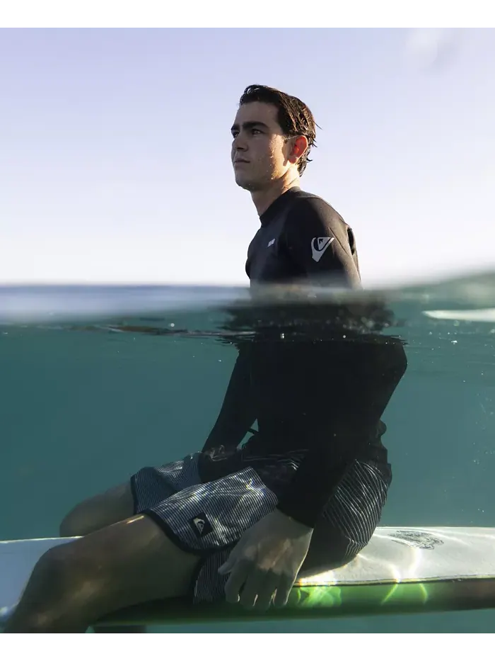 Мужские шорты для серфинга Surfsilk Tijuana 19 Quiksilver — изображение 2 из 6, черный