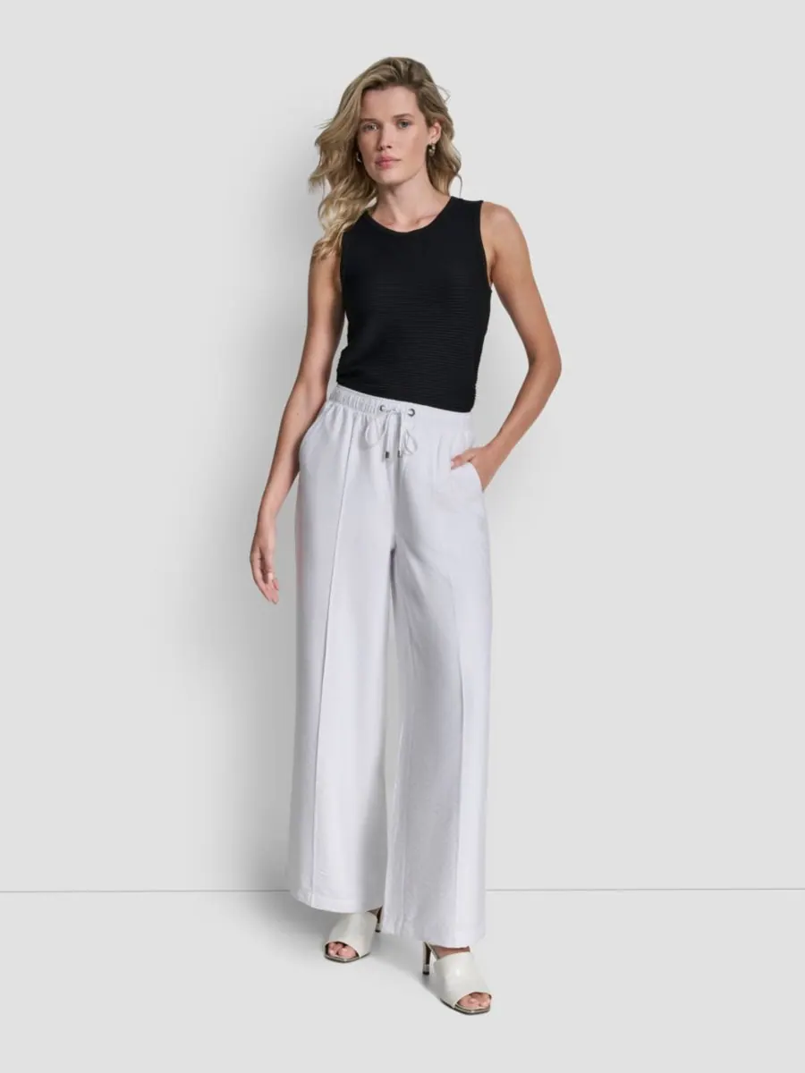 Женские брюки с жатой поверхностью и эластичным поясом DKNY — изображение 5 из 6, белый
