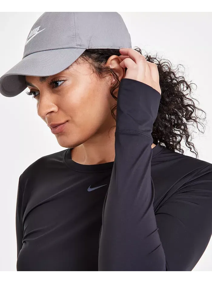 Женский топ One Classic Dri-FIT с длинными рукавами Nike — изображение 6 из 9, черный