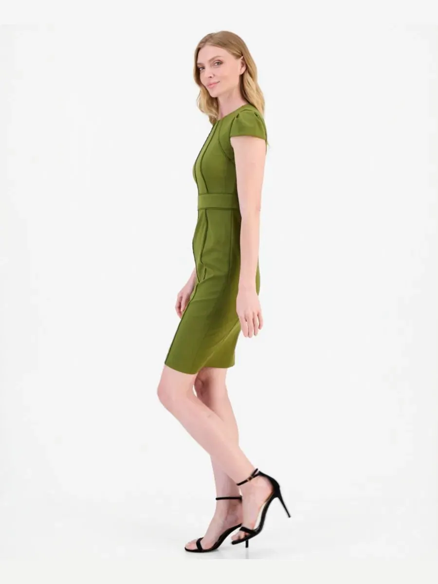 Платье-футляр с отрезным швом, модель Trim Seam Detail Crewneck Sheath Anne Klein — изображение 4 из 5, зеленый