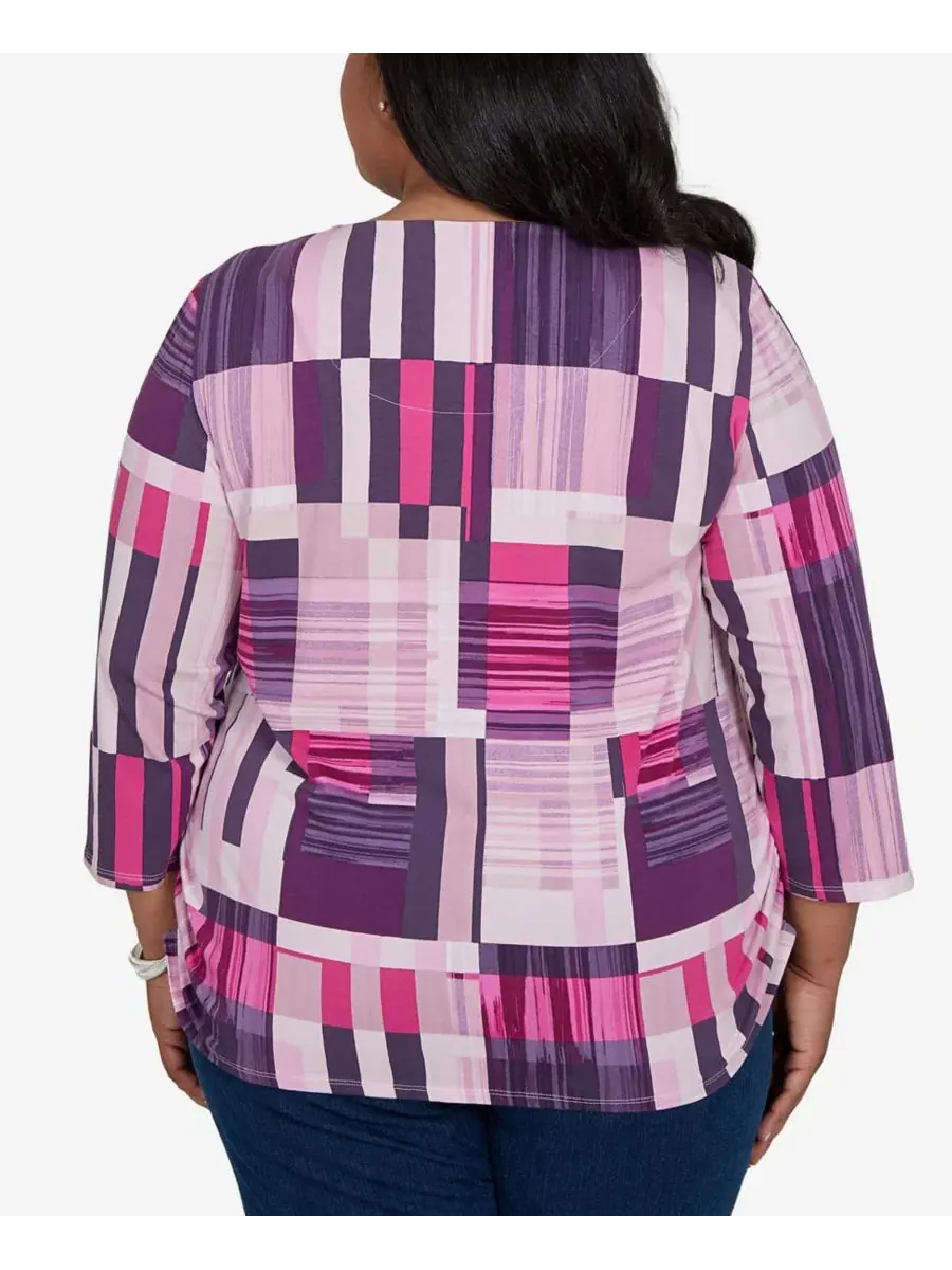 Топ с принтом и защипами по бокам Plus Size Purple Bars Ruched Sides Top Alfred Dunner — изображение 5 из 5, мульти
