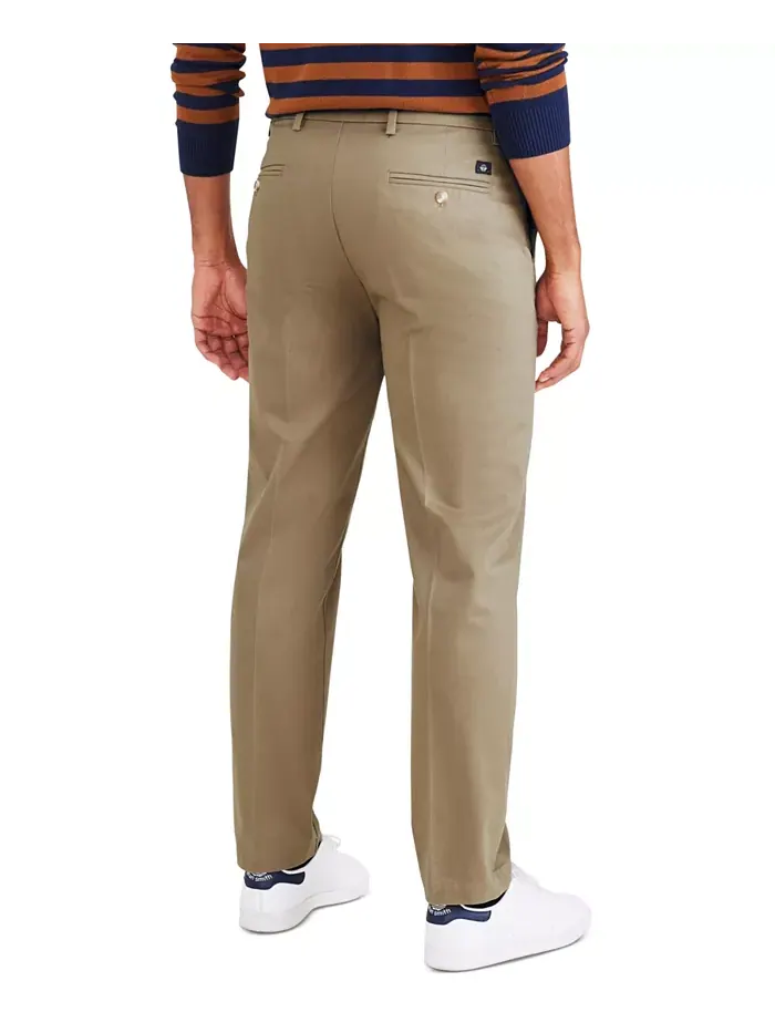 Мужские классические брюки прямого кроя Signature Straight Fit Iron Free Khaki со средством Stain — изображение 2 из 5, хаки