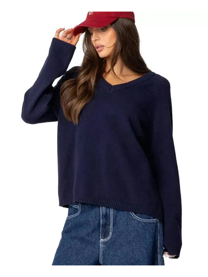 Женский свитер Martha oversize с V-образным вырезом Edikted — изображение 1 из 5, темно-синий