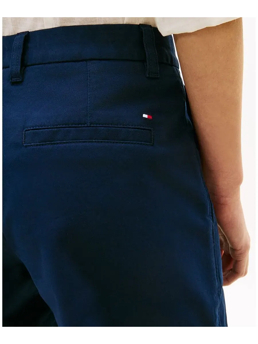 Женские узкие прямые шорты из саржи Tommy Hilfiger — изображение 3 из 4, темный темно-синий