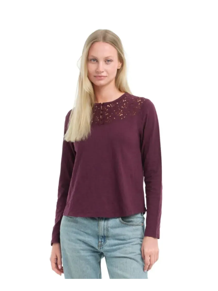 Женская футболка-поло с кружевной кокеткой WILT Clothing, темно-fig — фиолетовый