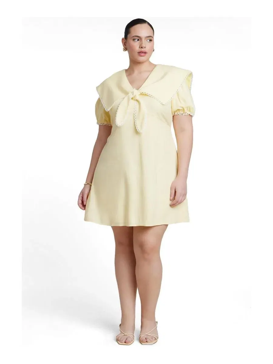 Платье-мини с воротником-галстуком, рукавом с манжетой, модель Sailor Collar ELOQUII — изображение 1 из 3, желтый