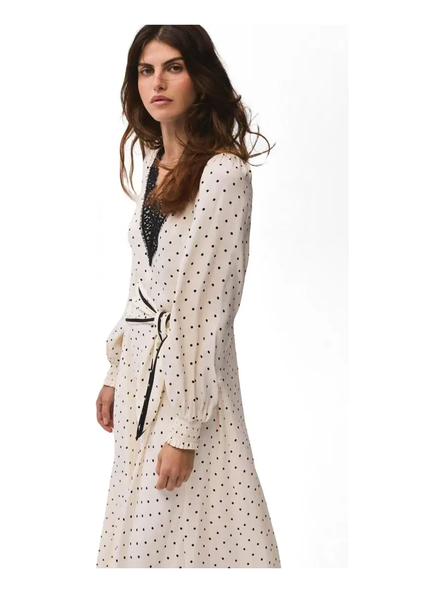 Платье-миди с запахом и принтом в горошек, с длинным рукавом, модель Polka Dot V-Neck Long-Sleeve — изображение 3 из 7