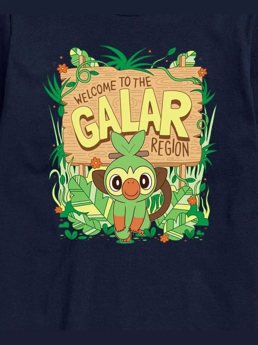 Футболка с принтом Pokemon Grookey Galar AIRWAVES — изображение 3 из 3, темно-синий