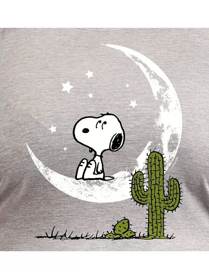 Майка с рисунком Snoopy Desert On Moon большого размера Hybrid Apparel — изображение 2 из 3, серый