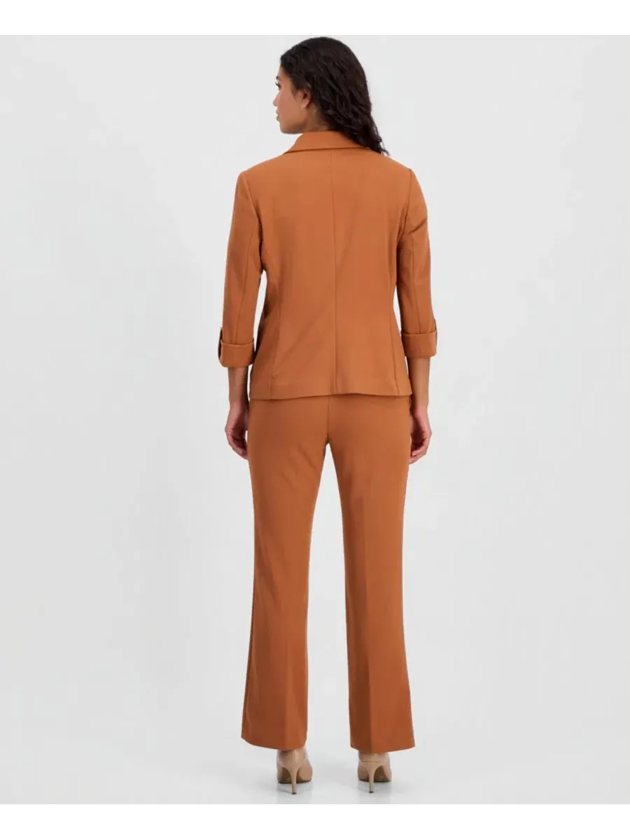 Комплект из пиджака, топа и брюк Anne Klein Essentials, Cedar Spice — изображение 4 из 5