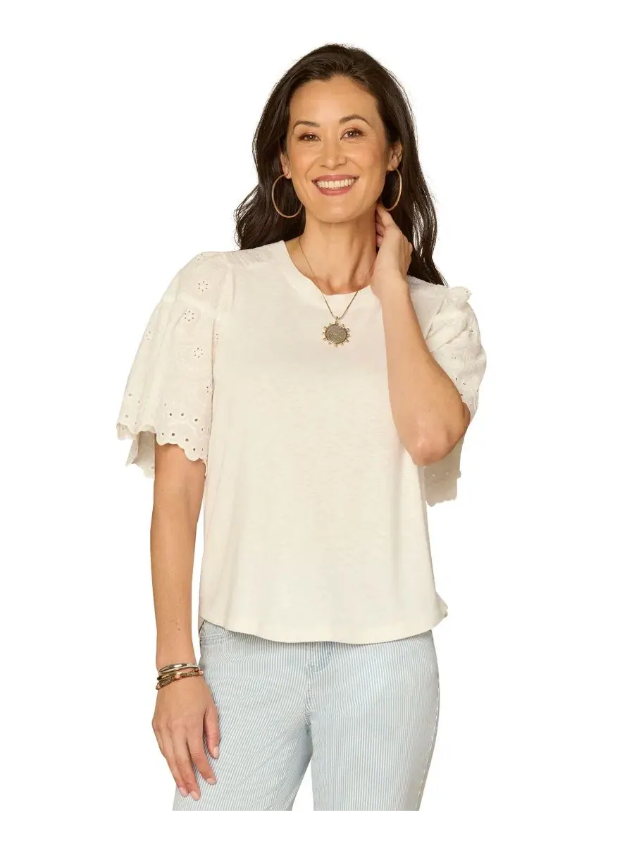 Топ с объемными рукавами 3/4 и округлым вырезом, модель Petite Puff-Sleeve Crewneck Shirttail Hem — изображение 1 из 3, белый