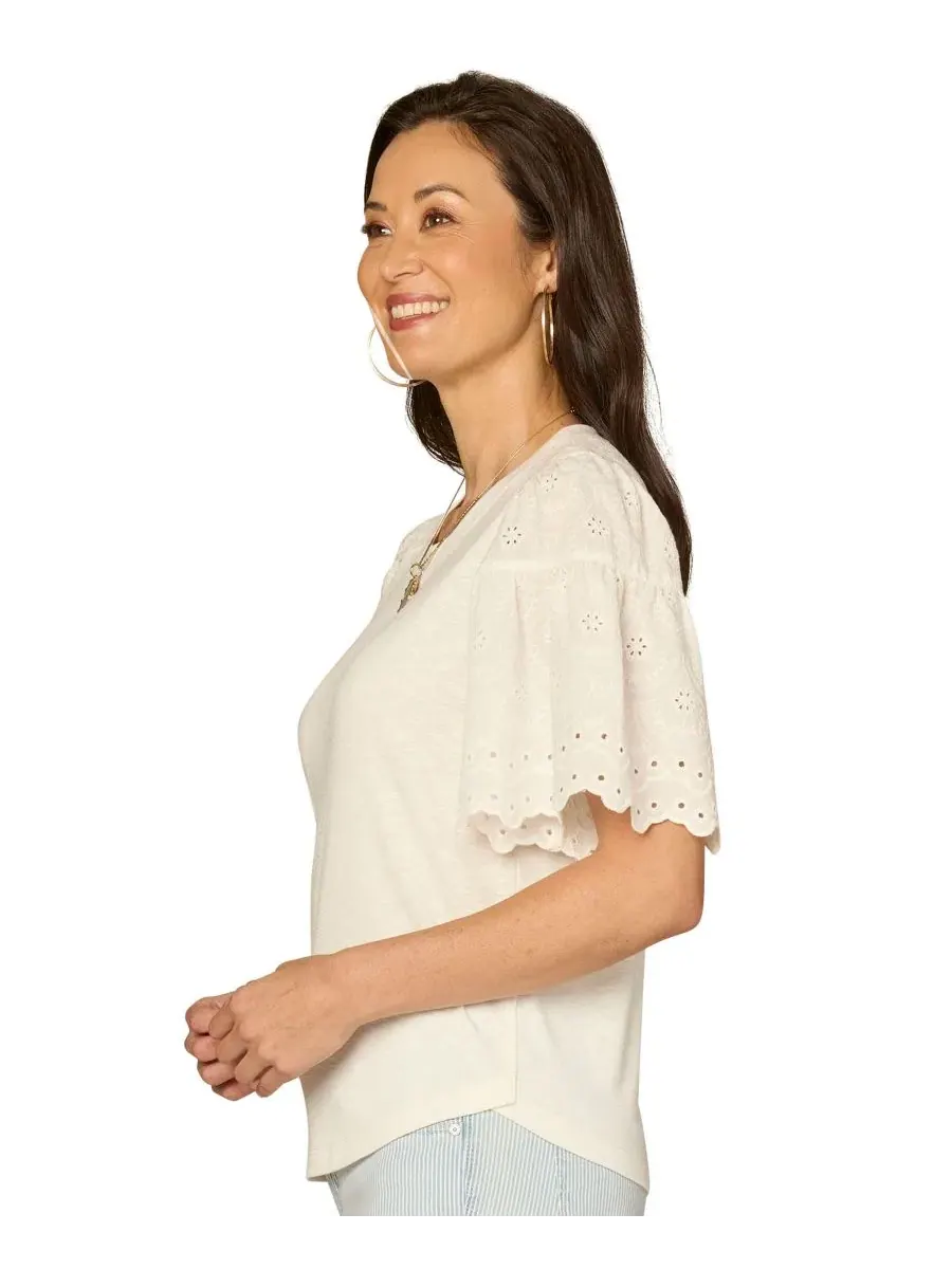 Топ с объемными рукавами 3/4 и округлым вырезом, модель Petite Puff-Sleeve Crewneck Shirttail Hem — изображение 2 из 3, белый