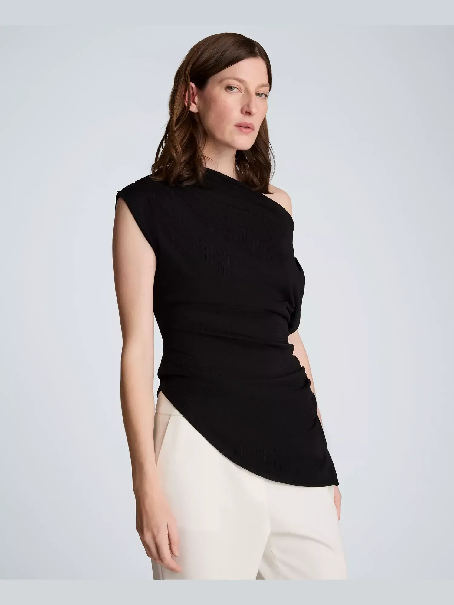 Топ Kenneth Cole Asymmetrical Drape Short-Sleeve — изображение 3 из 6, черный