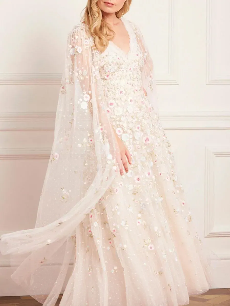 Платье-макси с длинным рукавом Ethereal Blooms Cape Sleeve Ankle Gown Needle & Thread — изображение 4 из 8, кремовый/мульти