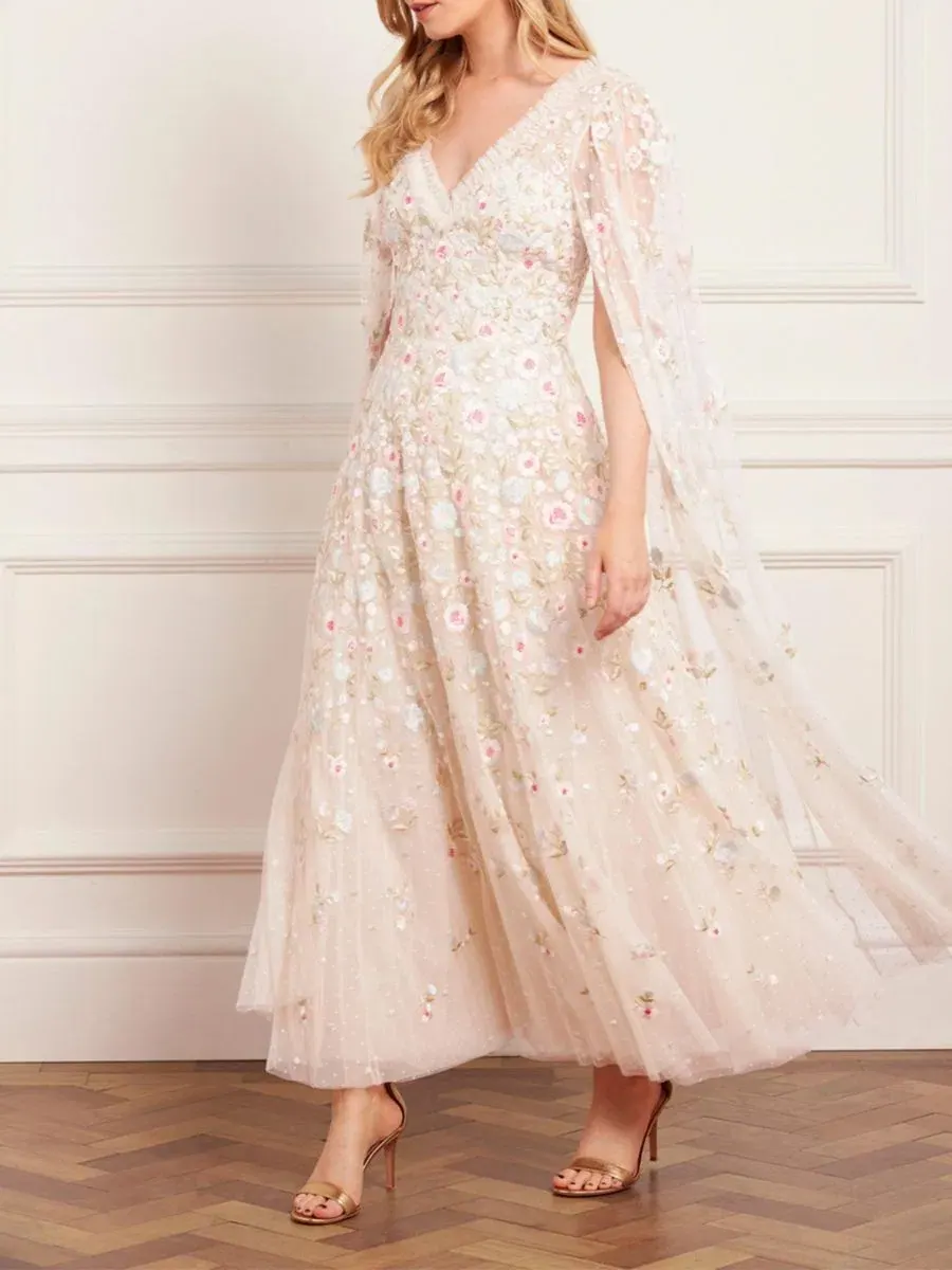 Платье-макси с длинным рукавом Ethereal Blooms Cape Sleeve Ankle Gown Needle & Thread — изображение 5 из 8, кремовый/мульти