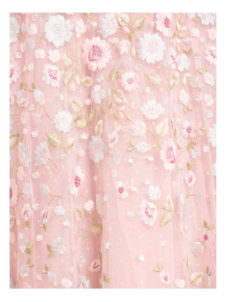 Платье-макси с длинным рукавом Ethereal Blooms Cape Sleeve Ankle Gown Needle & Thread — изображение 2 из 6, мульти