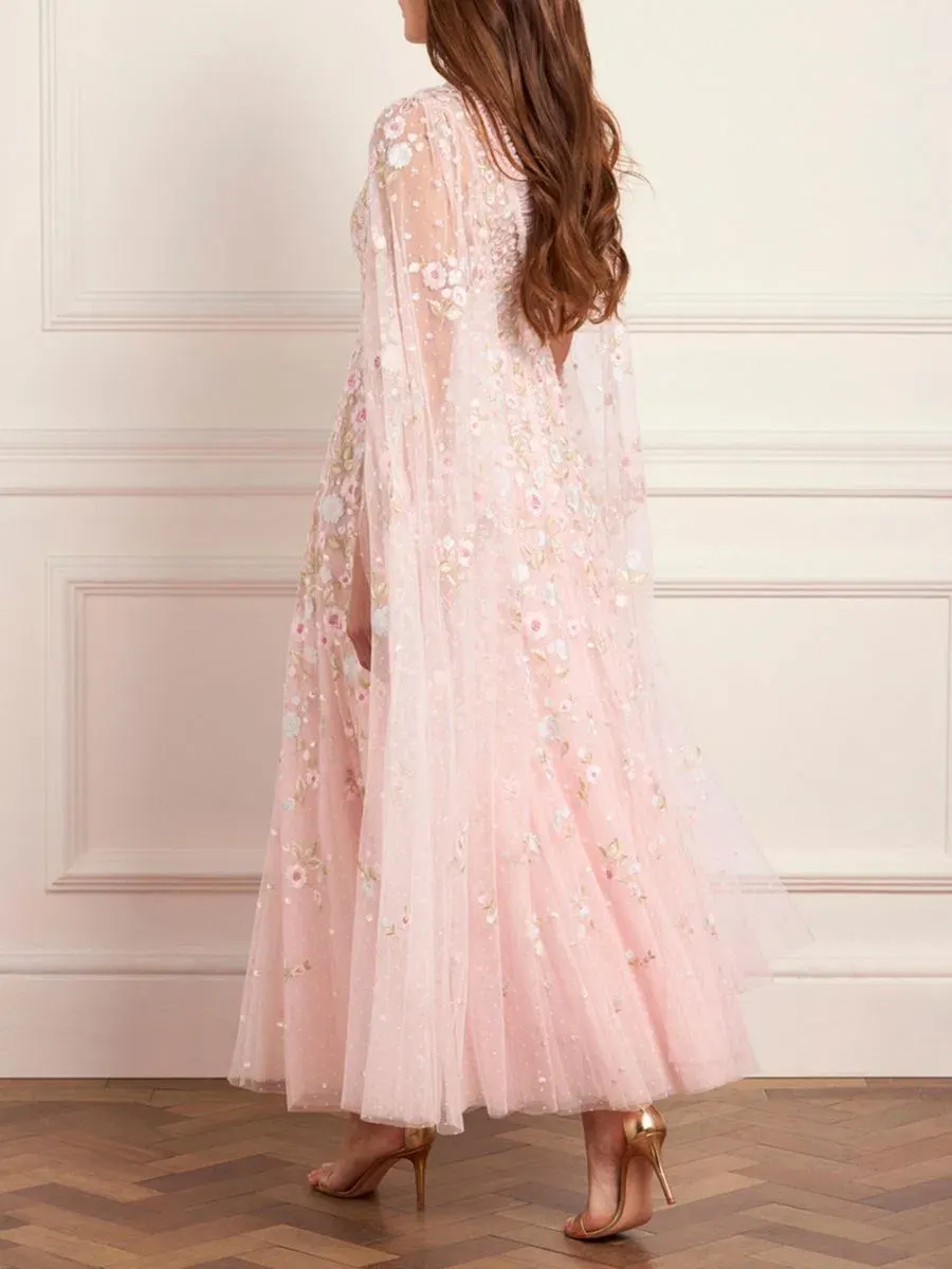 Платье-макси с длинным рукавом Ethereal Blooms Cape Sleeve Ankle Gown Needle & Thread — изображение 5 из 6, мульти