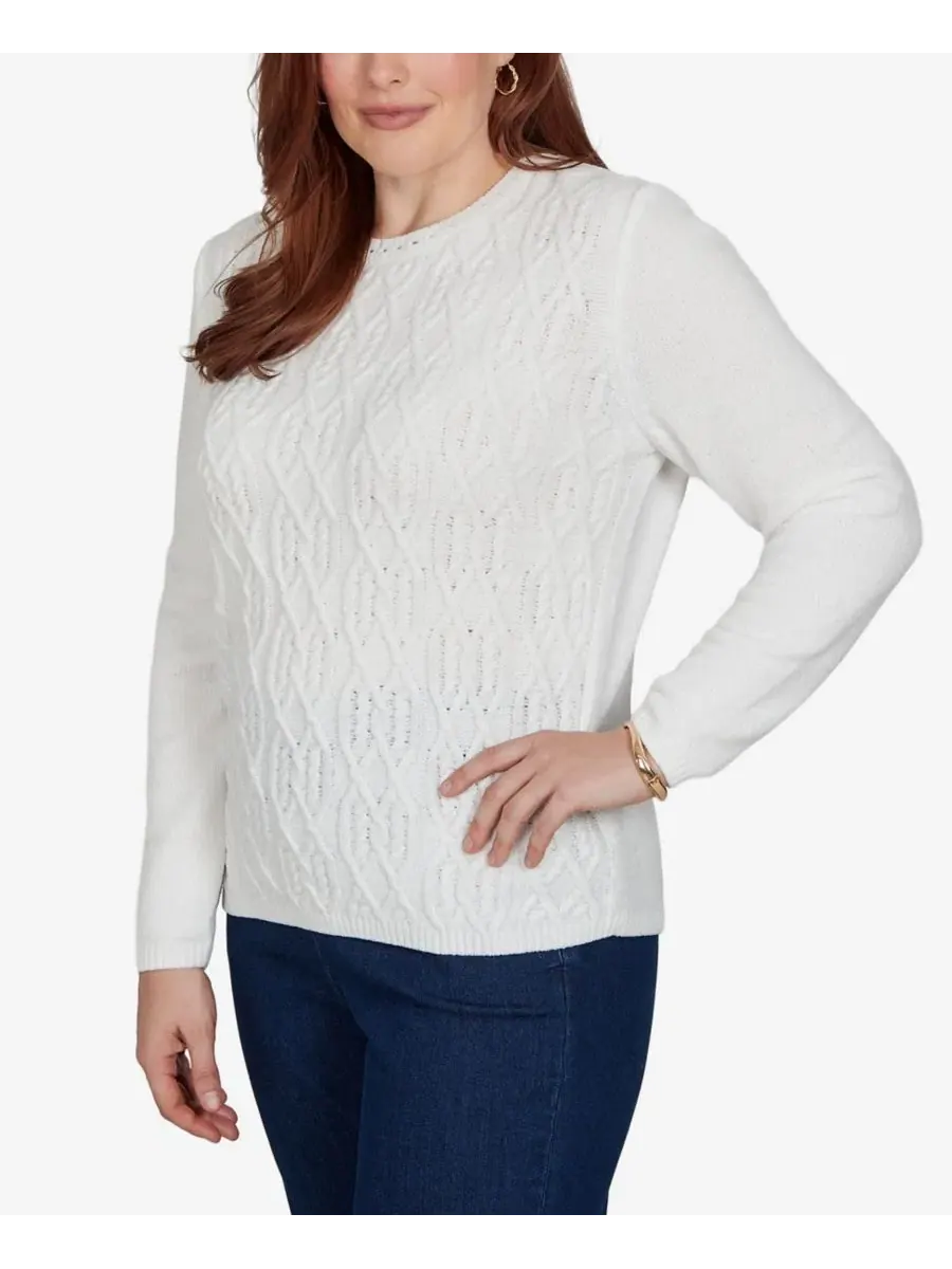 Свитер с кабельным узором и воротником-стойкой Petite Cable-Knit Crewneck Pullover Alfred Dunner — изображение 2 из 6, белый