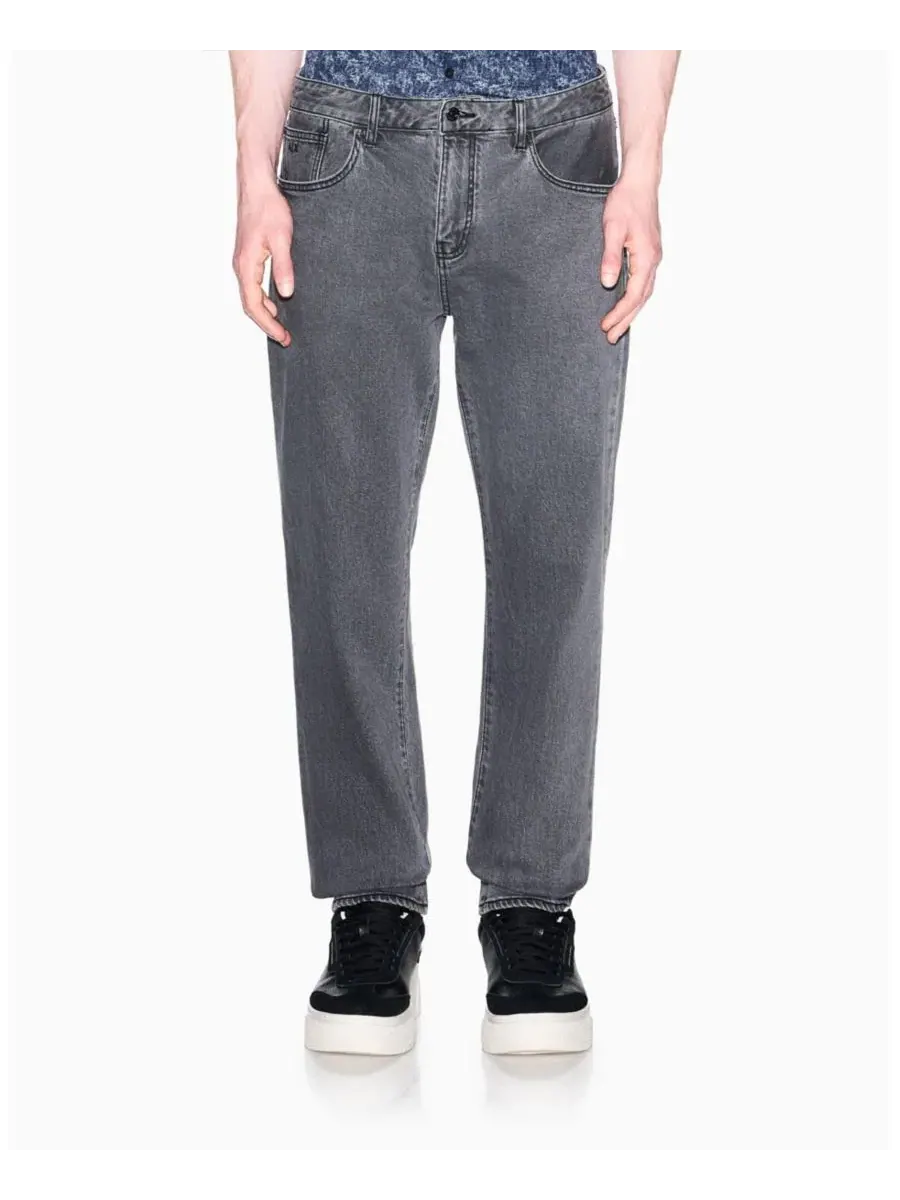 Мужские джинсы J13 Comfort Slim Stretch Cotton Denim A|X Armani Exchange — изображение 2 из 4, серый джинсовый синий