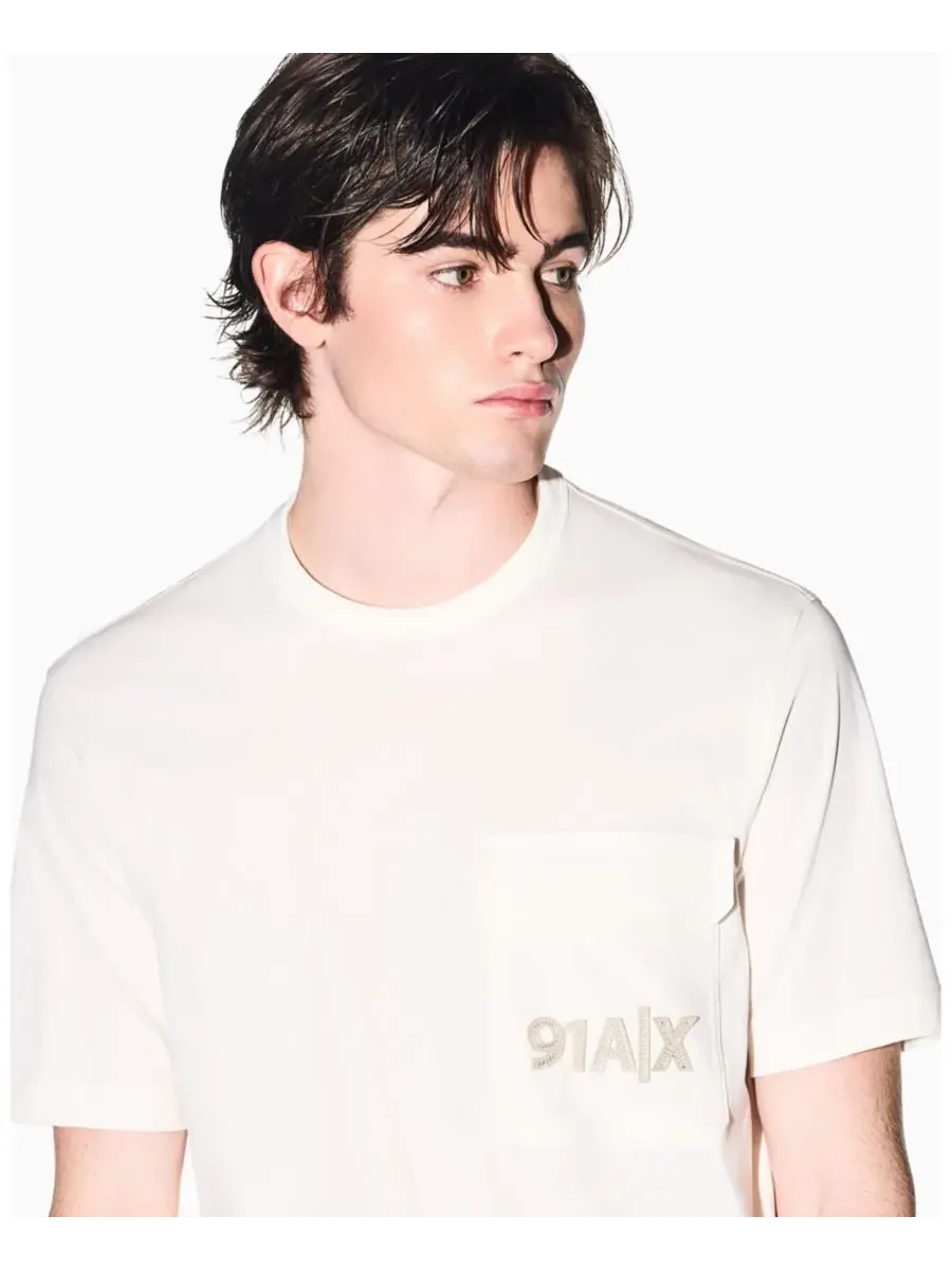 Мужская футболка с коротким рукавом и карманом A|X Armani Exchange — изображение 5 из 5, бежевый