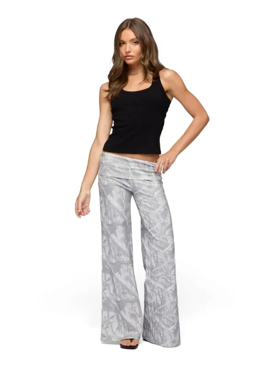 Брюки клеш с завышенной талией, без пояса, Cammy Wide Leg Foldover Pants Edikted — изображение 3 из 5, серый