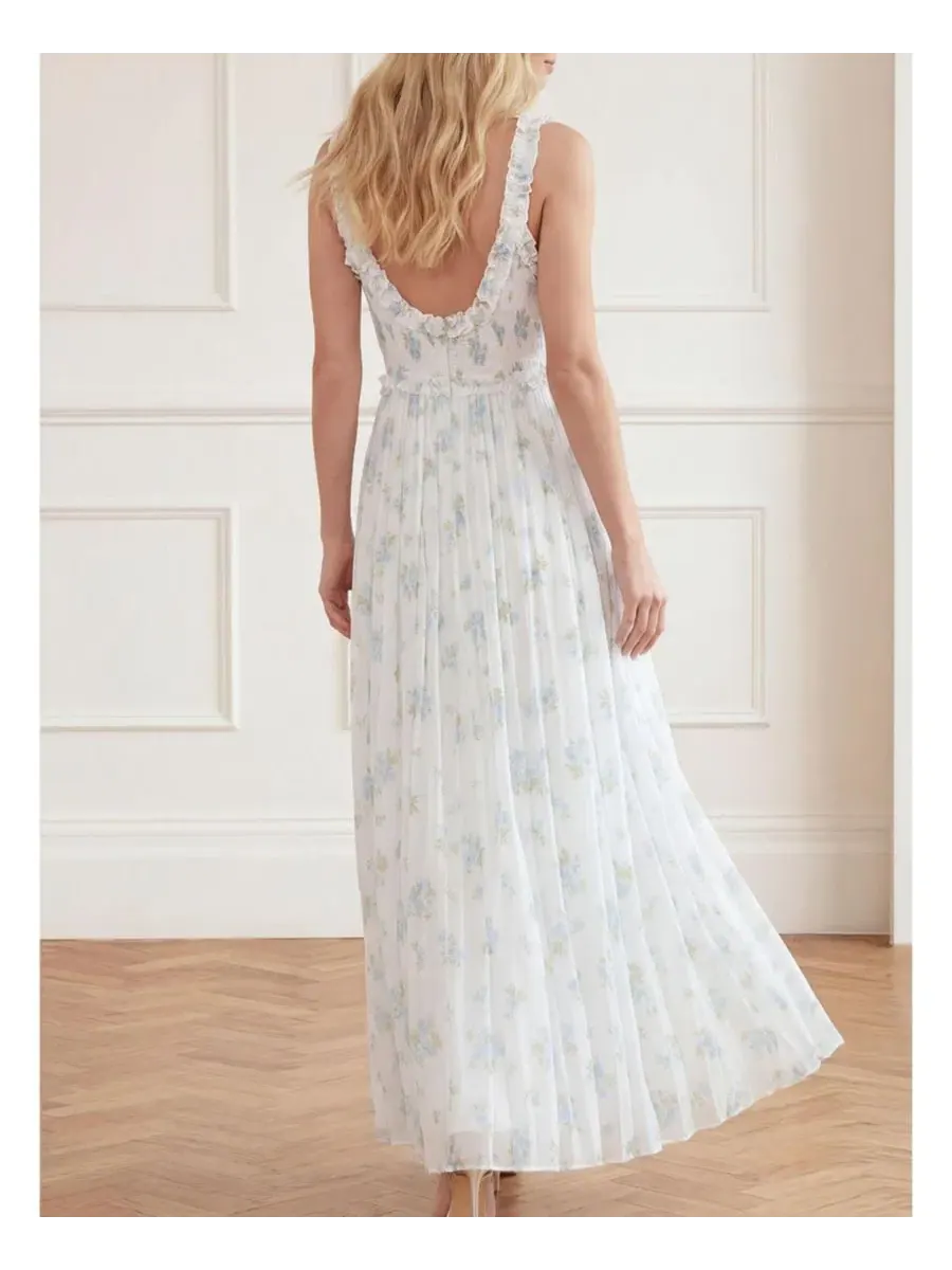 Платье-комбинация Magnolia Ditsy Chiffon Smocked Cami Ankle Gown Needle & Thread — изображение 3 из 4, белый/голубой