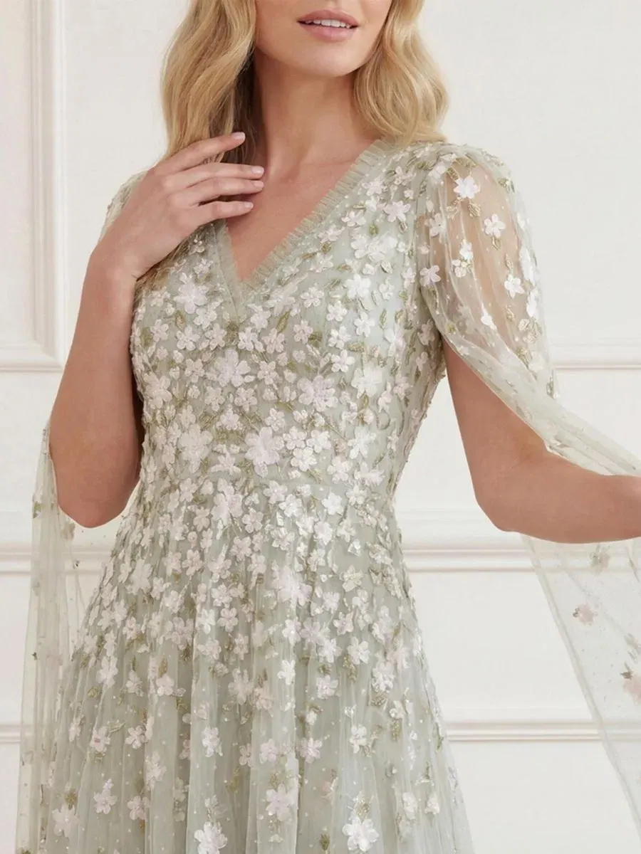Платье в пол с вышивкой Camellia Ditsy, модель Cape Sleeve Ankle Gown Needle & Thread — изображение 5 из 5, мульти