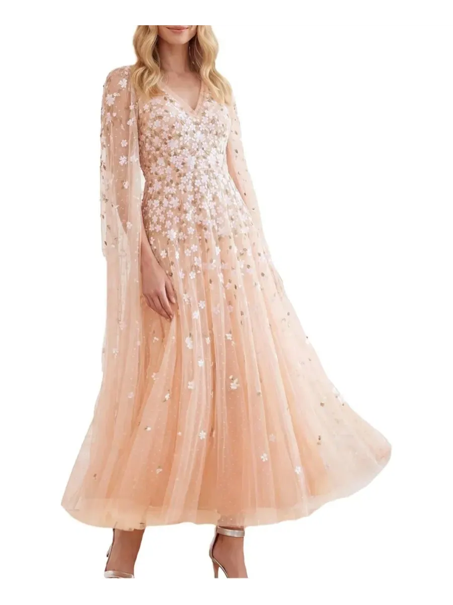 Платье-макси с длинным рукавом, с цветочной вышивкой Camellia Ditsy Cape Sleeve Ankle Gown Needle & — изображение 1 из 5