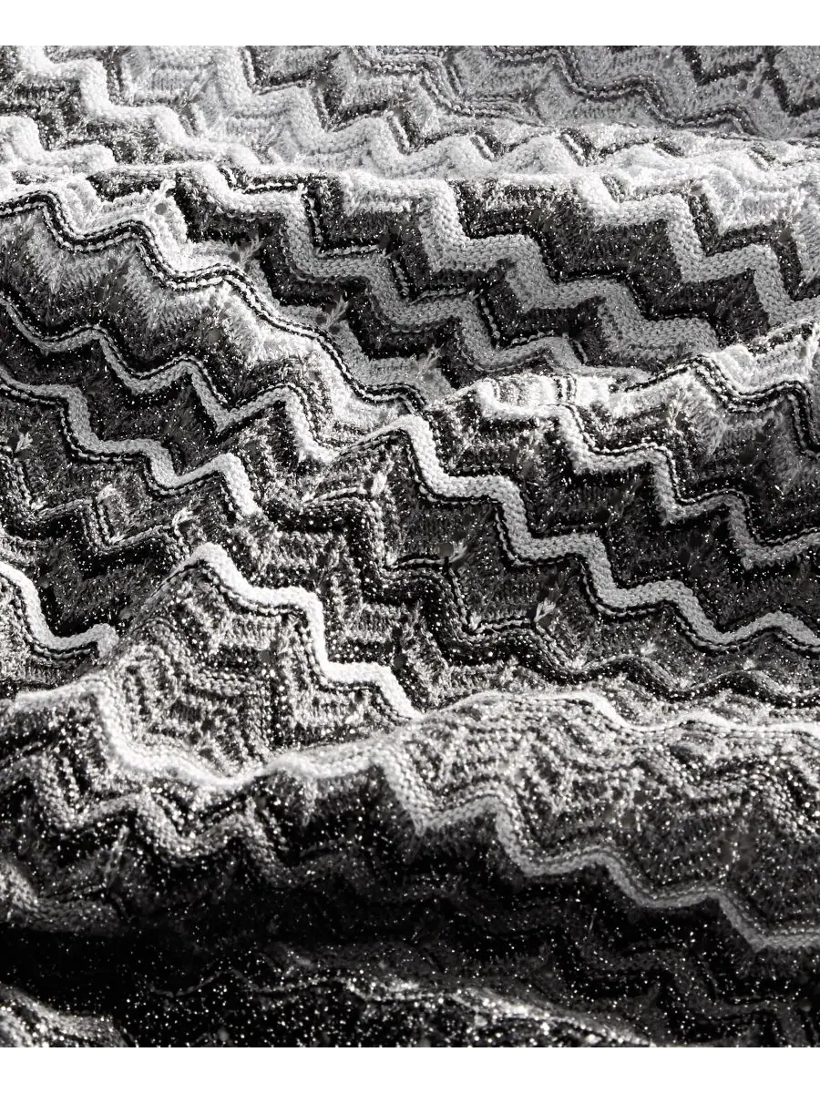 Комплект из топа без рукавов с омбре-полоской и юбки-миди, модель Ombre Stripe Sleeveless Sweater & — изображение 4 из 4