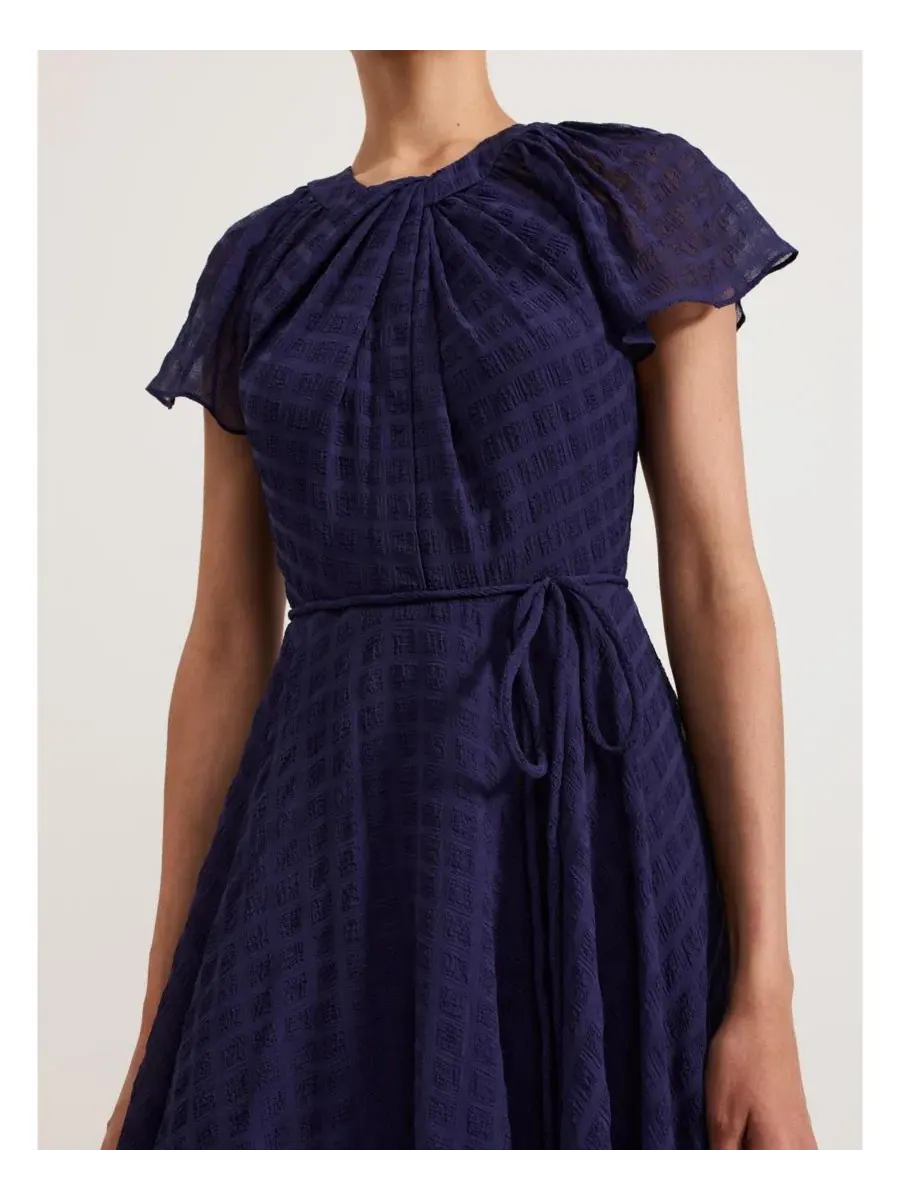 Платье миди с зауженным кроем Gwen Pleated Textured Phase Eight — изображение 3 из 8, темно-синий