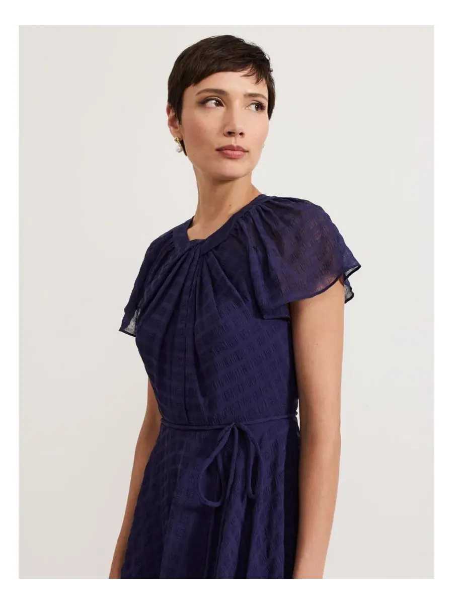 Платье миди с зауженным кроем Gwen Pleated Textured Phase Eight — изображение 5 из 8, темно-синий