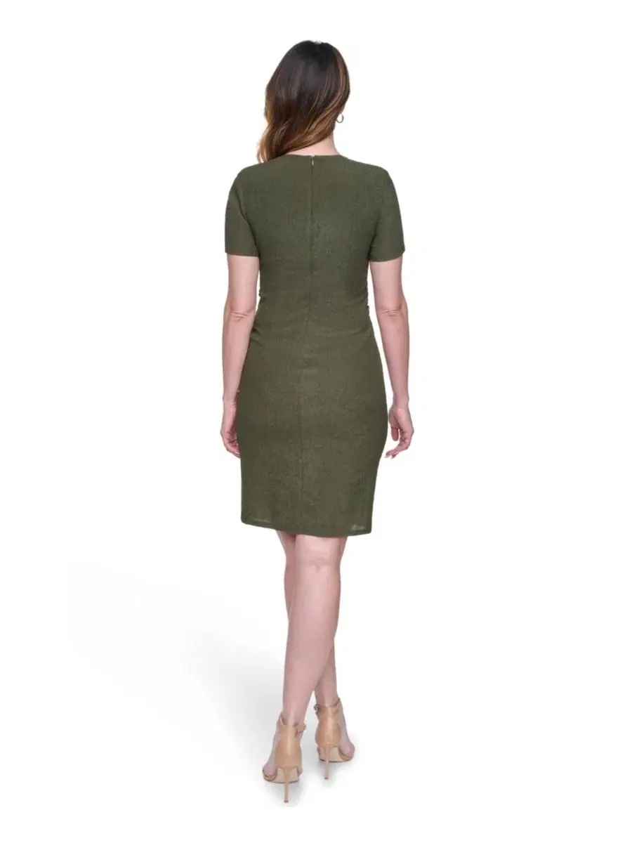 Платье-мини с драпированной талией и коротким рукавом, модель Petite Textured Knit Draped Waist — изображение 4 из 4