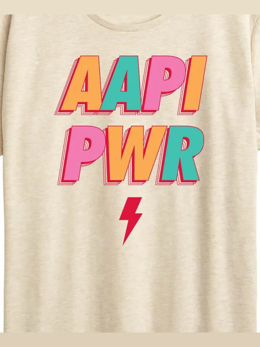 Футболка с графическим принтом AAPI Power Instant Message Plus Size Hybrid Apparel — изображение 2 из 3, березовый