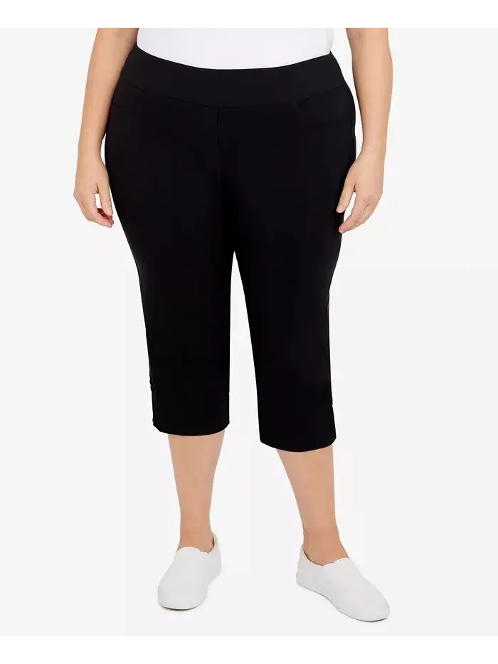 Брюки-капри Plus Size Essentials Solid Push-On с подрезами по низу HEARTS OF PALM