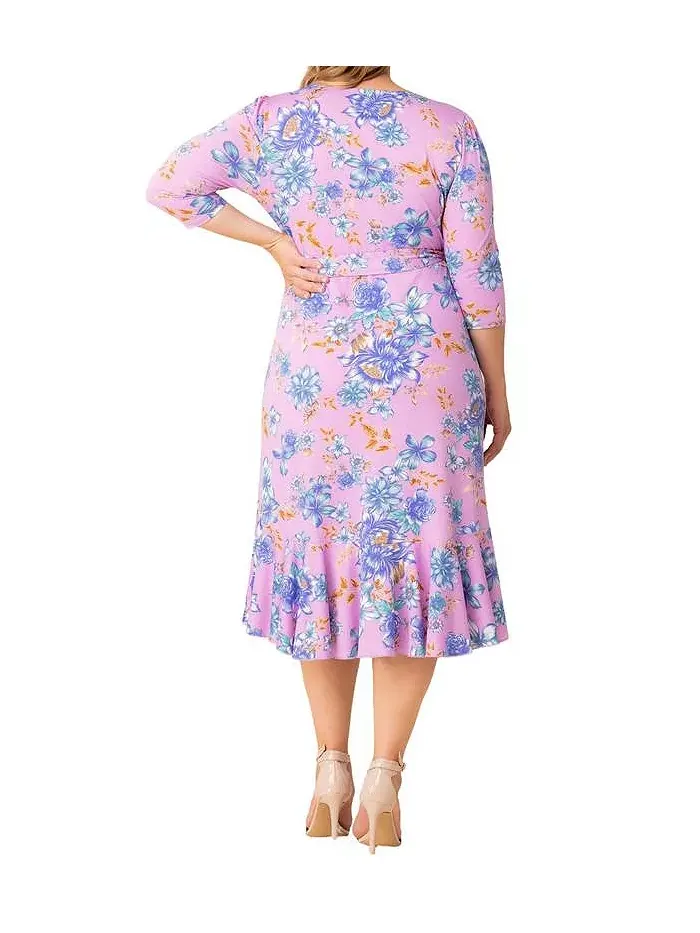 Платье-миди с запахом и воланами Plus Size Flirty Flounce с рукавами 3/4 Kiyonna — изображение 2 из 5, лиловый