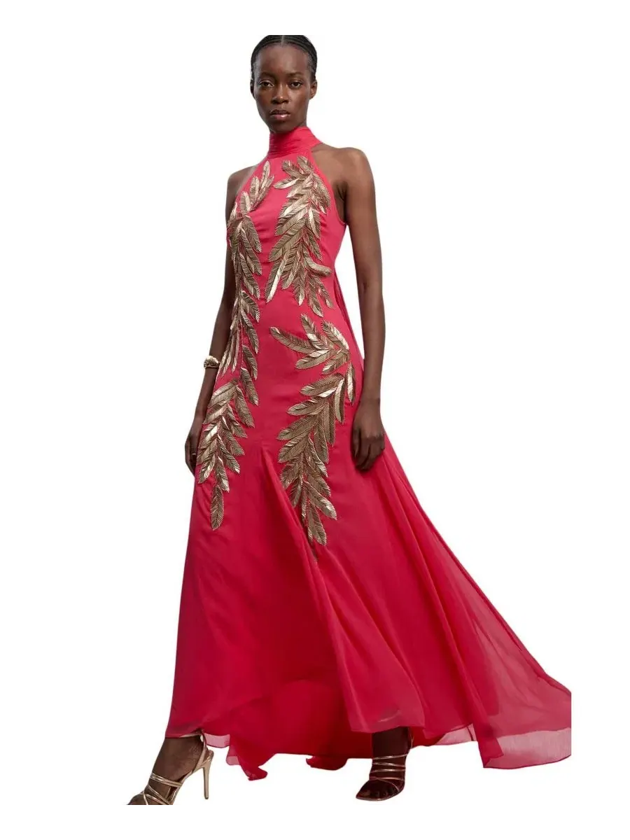 Платье-макси с принтом Halter Neck Embellished Karen Millen — изображение 1 из 4, розовый