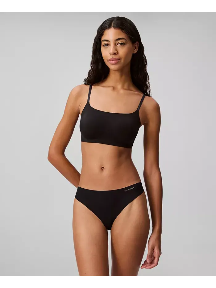Женские трусы-стринги Invisibles из микрофибры с эффектом стрейч D3428 Calvin Klein — изображение 3 из 6, черный